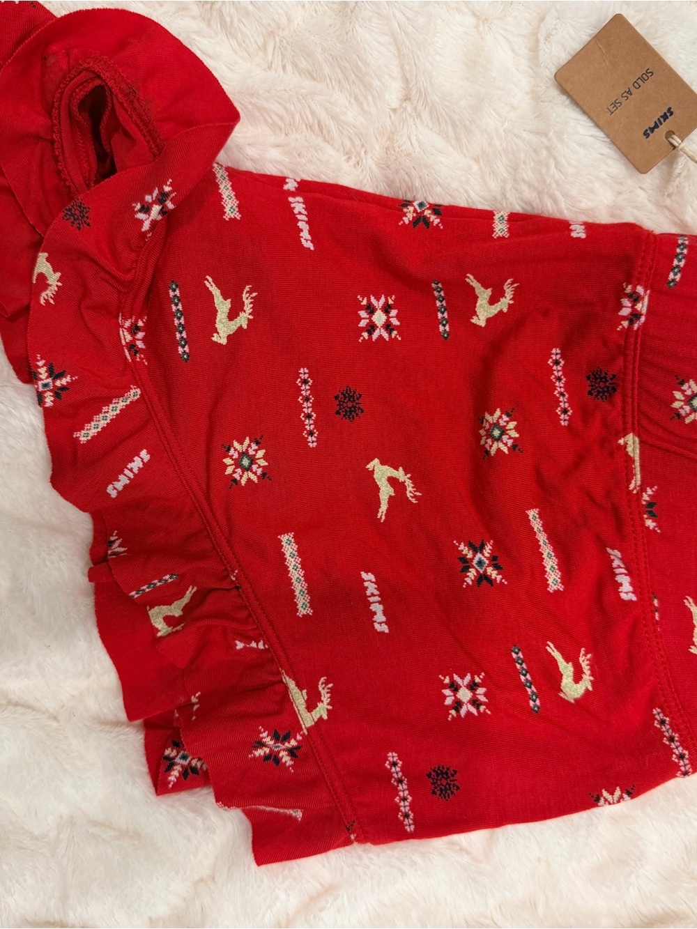 SKIMS Red Holiday Reindeer Pajama Set - Picture 4 of 4